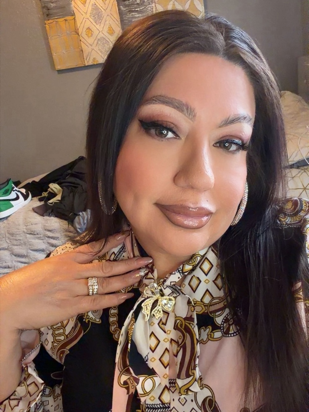 Meet your Posher, Naomi